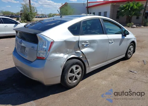 2010 Toyota Prius Iii z USA, uszkodzony, nr VIN JTDKN3DU1A0203201